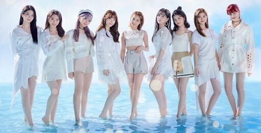 NiziU、史上最短＆女性グループ初のストリーミング1億再生突破