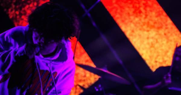 Vaundy、「音楽を始めたきっかけは?」の質問に困惑「正直なくて…(笑)」