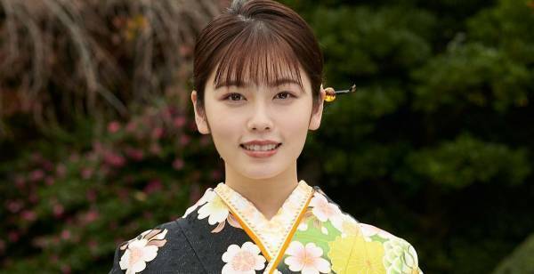 小芝風花、今年の思い出は「甲斐よしひろさんからギターを頂いたこと」