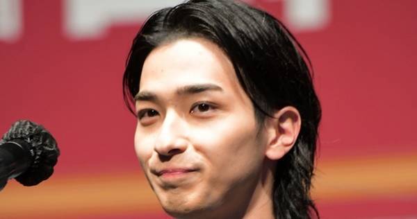 横浜流星、ジュエリー賞に喜び＆驚き「ジュエリーが似合う男に…」