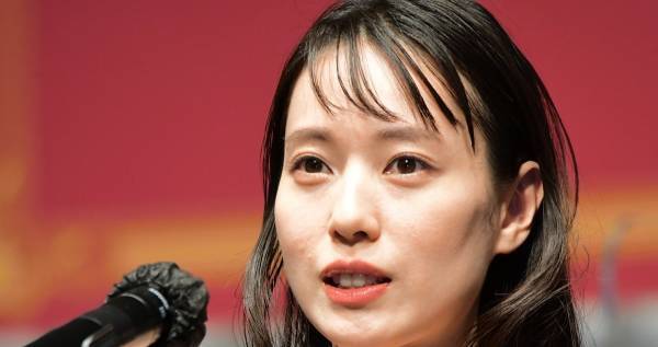 新婚の戸田恵梨香、大切にしているジュエリー明かす「お守りのような…」