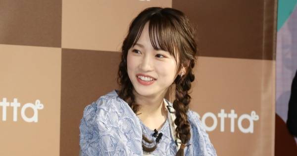 川栄李奈、キュートなエプロン姿でチョコ作り「幸せな気持ちに」