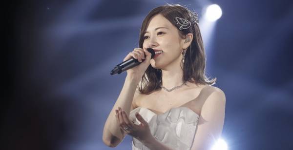 白石麻衣、乃木坂46卒業コンサートを映像化　ステージパスレプリカも特典に