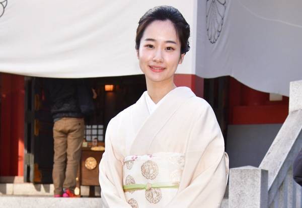 藤間爽子、3代目藤間紫を継承「祖母の紫という色に私の色を加えていけたら」