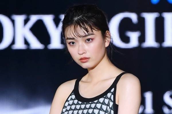 新Seventeenモデルの茅島みずき、春夏コーデで抜群のスタイル披露