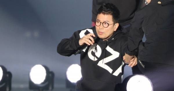 宮迫博之、ドッキリでステージから落下　自身の現状も自虐「テレビ出られません」