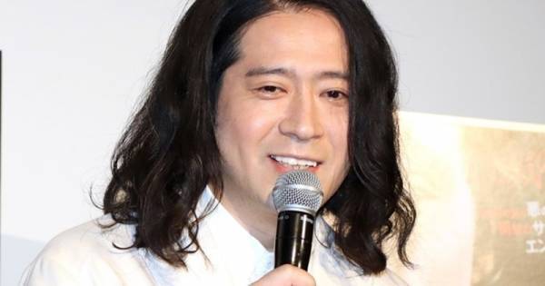 又吉直樹、新社会人へ「すべてのことを疑う」「決めつけない」とメッセージ