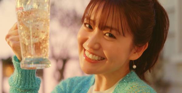 大島優子、「はぁ…」ハイボールにうっとり　“家飲み”事情も明かす