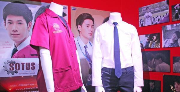 Krist×Singtoら“四天王”ペア集結　世界初の展覧会『GMMTV展』スタート