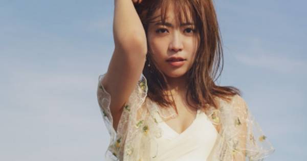 SUPER☆GiRLS井上真由子、初ソロ写真集で大胆な黒ランジェリーに挑戦