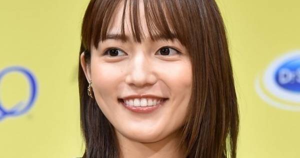 川口春奈、東京と地元を行き来していたデビュー当時は「まじカオスだった」