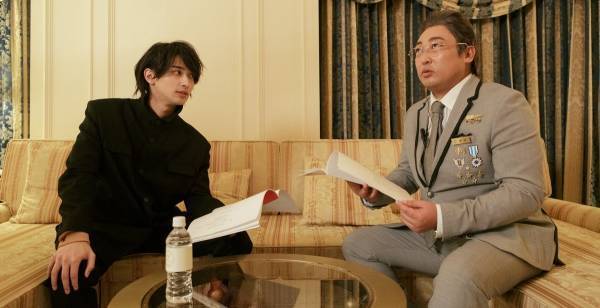 横浜流星『クリエイターズ・ファイル』映像公開　秋山竜次の行動に驚き