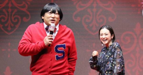 ロバート秋山、天才子役に扮しイベント登場「遠近法を取っ払ったら42歳のおっさん」