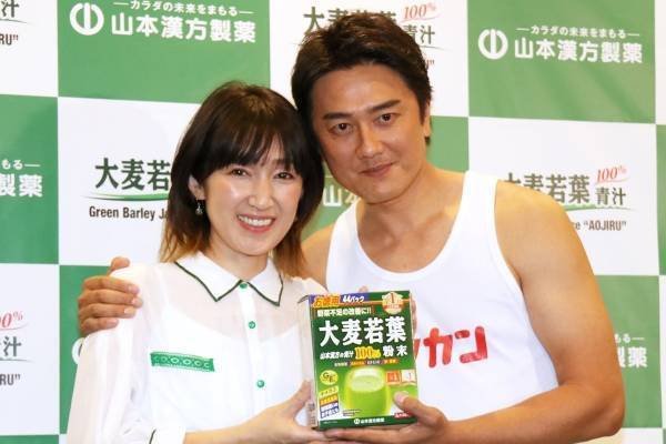 原田龍二の妻・愛さん、不倫騒動で離婚考えるも「私はまだこの人と…」