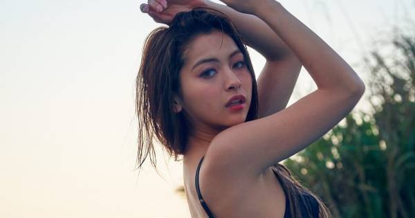 ゆきぽよ、大胆衣装で“美ヒップ”披露　恋愛観についても赤裸々に語る