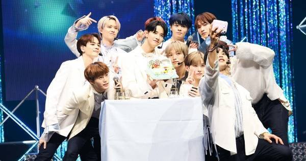 JO1佐藤景瑚、サプライズバースデーに感激「23歳は自分でできることを増やしたい」