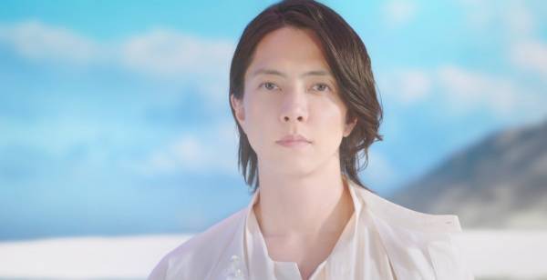 山下智久、“癒やしのアイコン”演じる新CM公開　新曲がタイアップ曲に