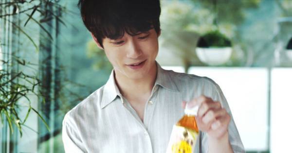 坂口健太郎、新CMで“爽やかさ”を最大限発揮「伝わると嬉しい」