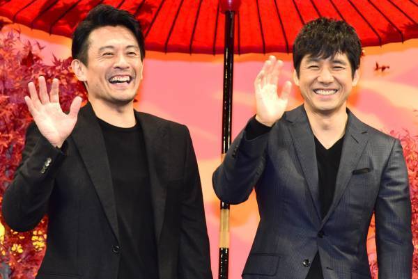 内野聖陽、西島秀俊と自然にラブラブで「ルン♪」『何食べ』チームの魅力明かす