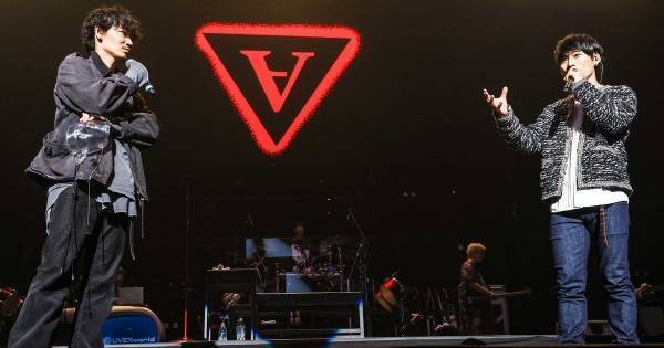 綾野剛、UVERworldライブにサプライズ登場　主演ドラマ主題歌を見届ける