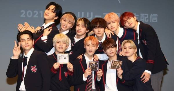 INI、デビュー日を迎え「夢のよう」 MINIに感謝「恩返しをしていきたい」