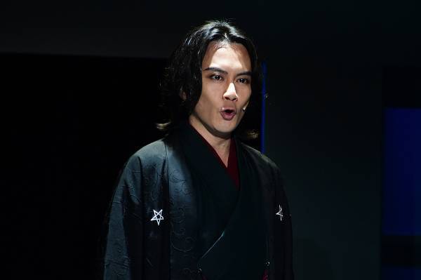【会見全文】小西遼生演じる京極堂が美声! ミュージカル『魍魎の匣』に京極夏彦も太鼓判