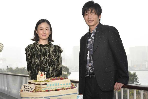 田中圭、『あな番』原田知世を自分の家族に会わせる! 子供が「知世さん大好き」