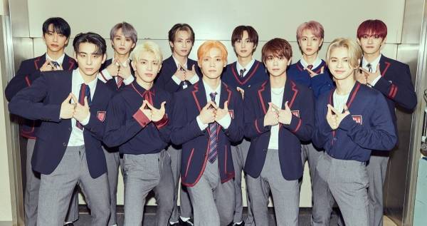 INI、“出来たてほやほや”「KILLING PART」初パフォーマンス　木村柾哉＆西洸人が振り付け