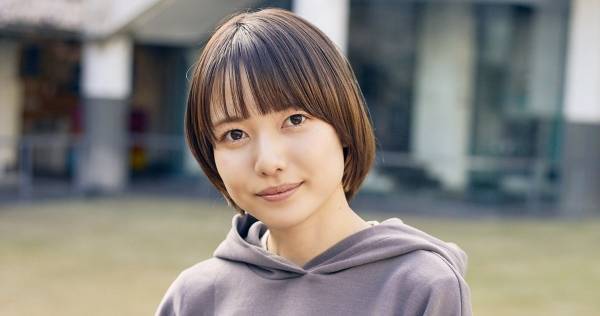 かまいたちマネ・樺澤まどか、歌手との二刀流生活を語る　気持ちは99%マネも「バズる曲を生み出したい」