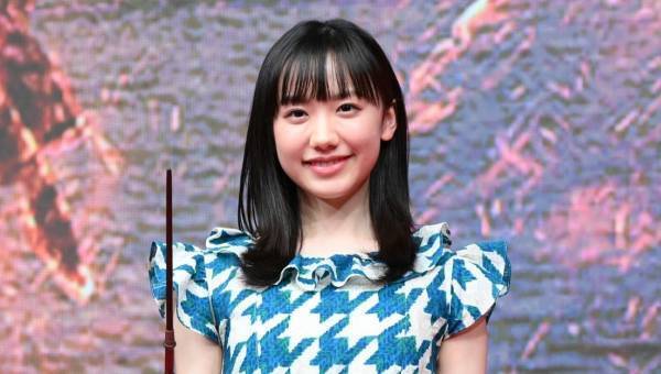 芦田愛菜、今年のバレンタインは「父とチョコ食べようかな」 友チョコ作った話も