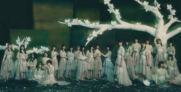 櫻坂46、新アー写公開　新曲「五月雨よ」21日レコメンで初オンエア