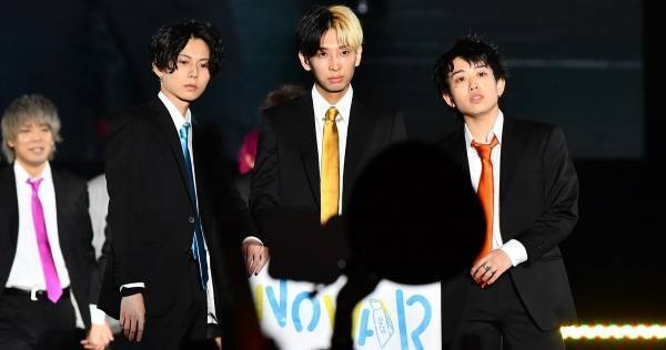 ヒカル率いるNextStage、関コレで「NO WAR」掲げる　ラファエルの素顔も晒す!?