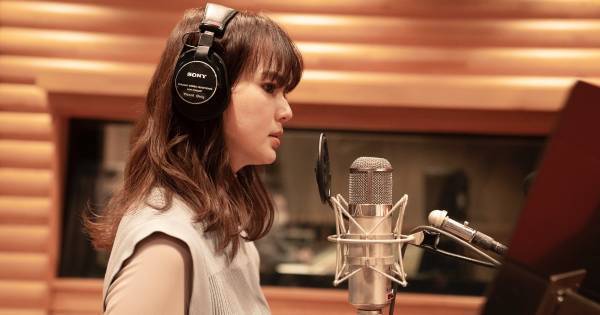 多部未華子、美しい歌声を披露! 初挑戦のハモリは「難しかった」