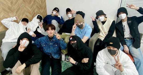 JO1、インスタライブで主演ドラマの裏話披露! 最終話配信もサプライズ発表