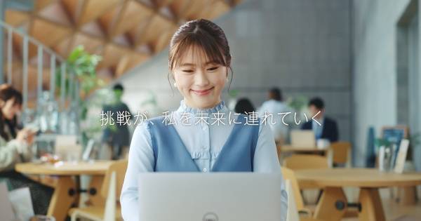 NMB48渋谷凪咲、前髪なしの“未来”衣装「本業のアイドルでは絶対しない」