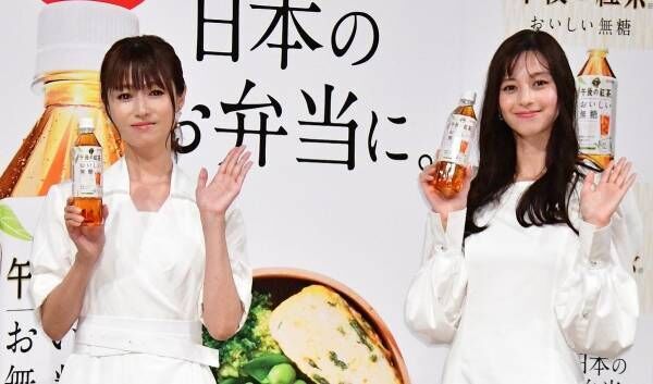 深田恭子＆中条あやみが純白ワンピース姿を披露