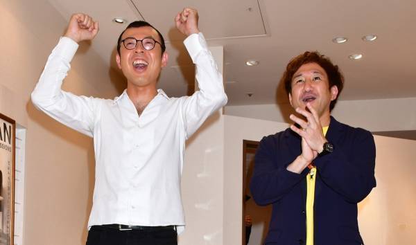 ジョイマン、8年前のリベンジ達成! サイン会前は「むちゃくちゃ怖かった」