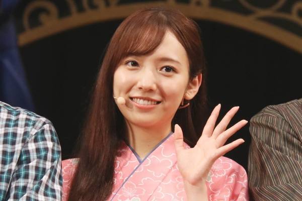 新内眞衣、村上ショージとの漫才に緊張も「笑っていただけるって気持ちいい」