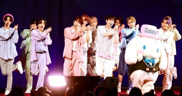 JO1、シナモロールと「Dreaming Night」披露! コラボダンスに「可愛い」と反響