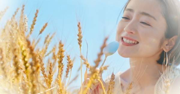 安達祐実、自身初の歌唱演技で歌声披露「本物の麦畑で撮影をしたので…」