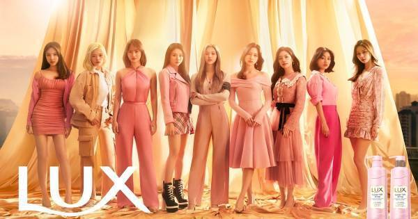 TWICE、美しい髪をなびかせる新CM　ロングバージョン&メイキングも公開