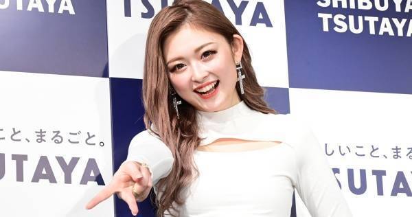 ゆうちゃみ、写真集のために2キロ増「足とお尻を見て」 浜田雅功にも献上