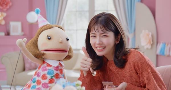 小芝風花、キャンちゃんとホームパーティー「はしゃぎすぎちゃったかな?」