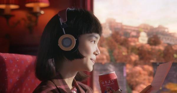 古川琴音、車窓の景色にあわせて3変化　話題の「ほろよい」CM最新作公開