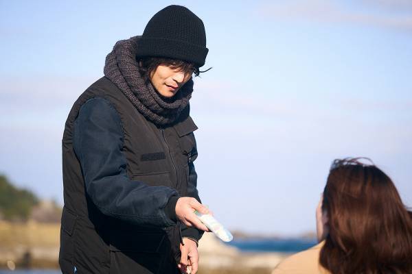 窪田正孝、永野芽郁に歯磨きセットを差し出し…原作忠実映画のオリジナルシーン