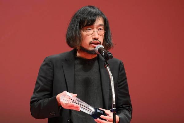 稲垣吾郎主演『窓辺にて』TIFF観客賞を受賞　今泉監督が感謝「光栄な賞を…」