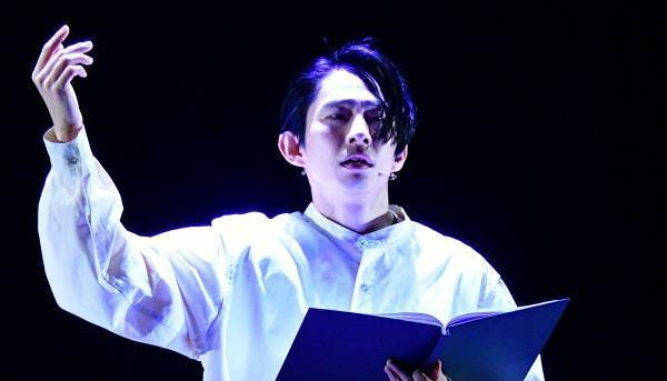 三宅健、台本を持ちながら演じる奏劇に苦労「肩が凝ります」