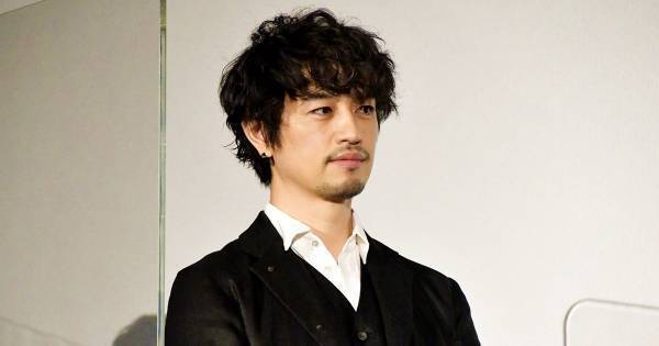 斎藤工、竹野内豊の“みちお”エピソード告白「民族音楽に合わせて笑顔で…」