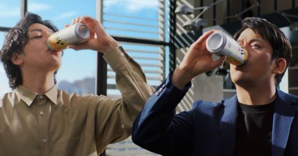 生田斗真、岡田准一と9年ぶり共演で“急接近”「熱波がくる」「圧がすごい」