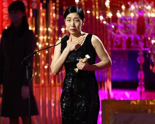 安藤サクラ、女優引退を考えていた…子育て両立との難しさ訴えつつ「現場が好き」